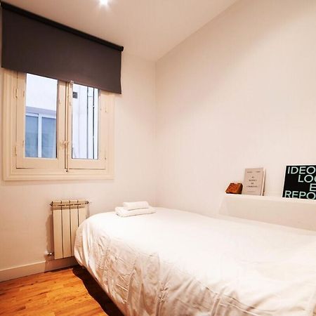Bright Apartment In Historical City Center Madrid Eksteriør billede
